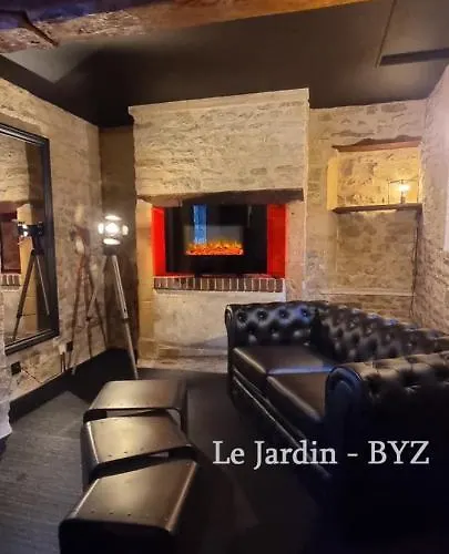 Bayeuzen Le Jardin - Nuit Romantique Et Privatif באיו